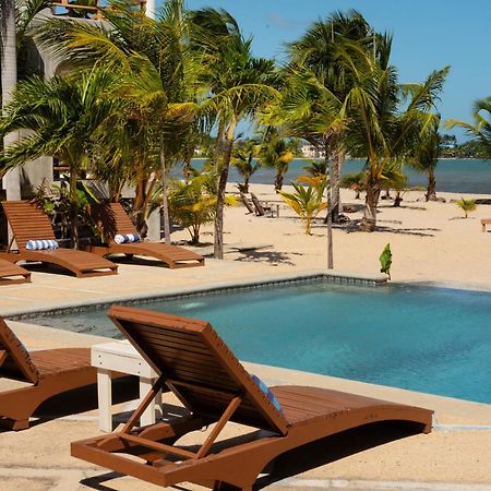 Sandy Feet Beach Resort Placencia Bagian luar foto