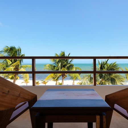 Sandy Feet Beach Resort Placencia Bagian luar foto