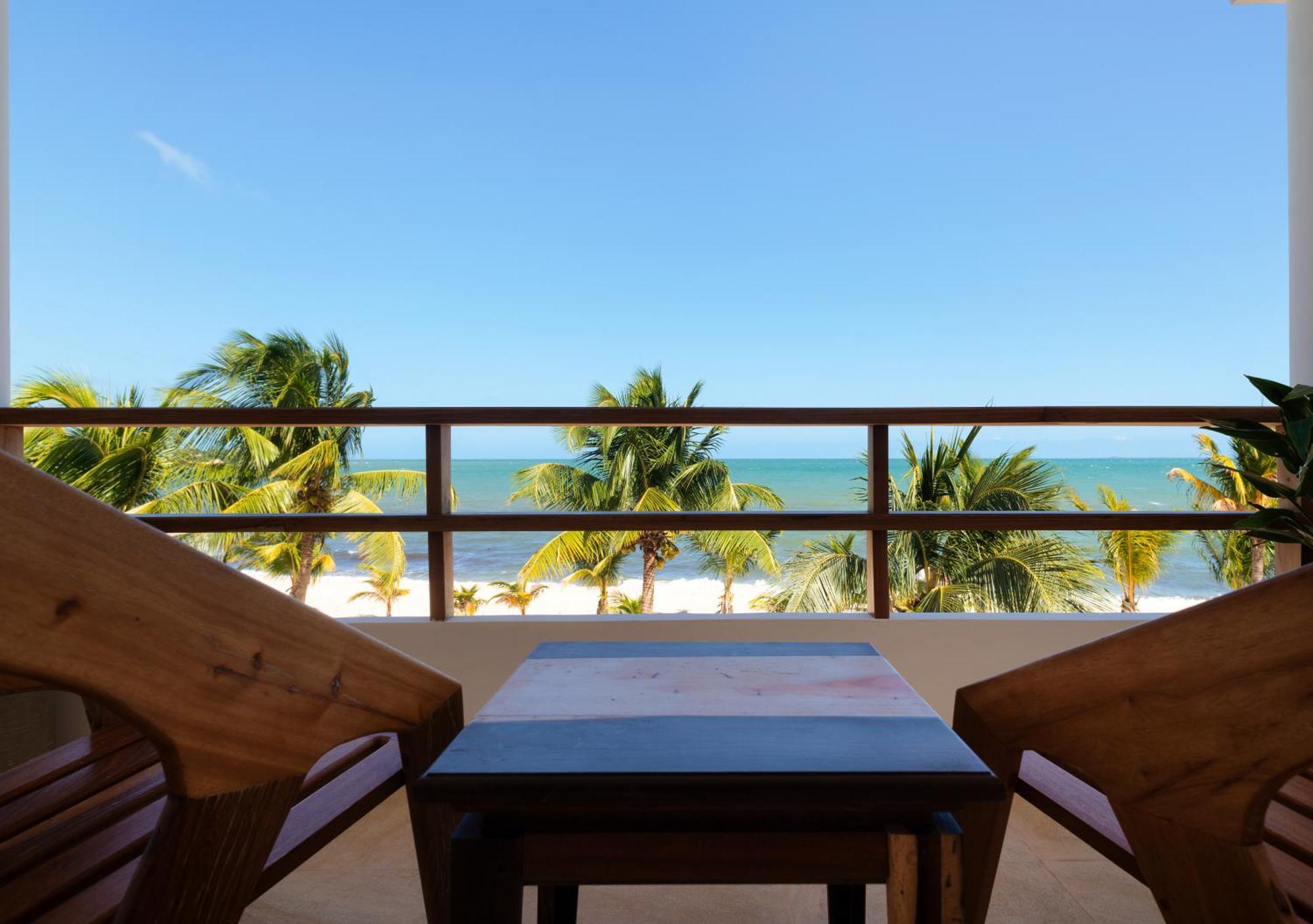 Sandy Feet Beach Resort Placencia Bagian luar foto